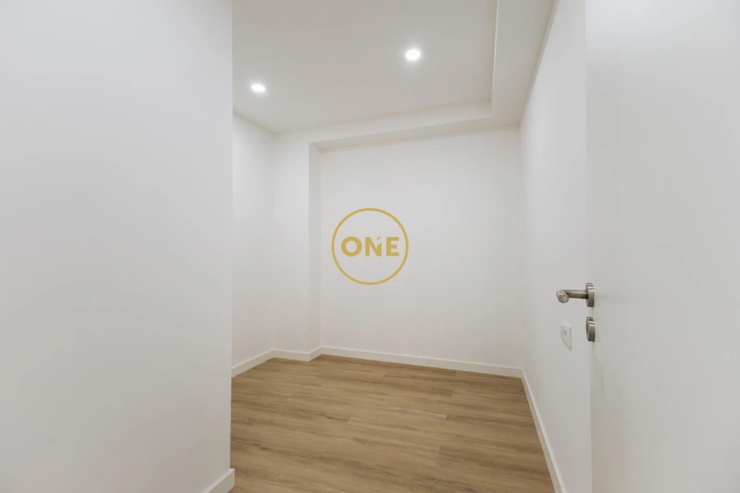 Apartamento T2 para Venda em Vila Nova de Famalicão e Calendário Foto 14