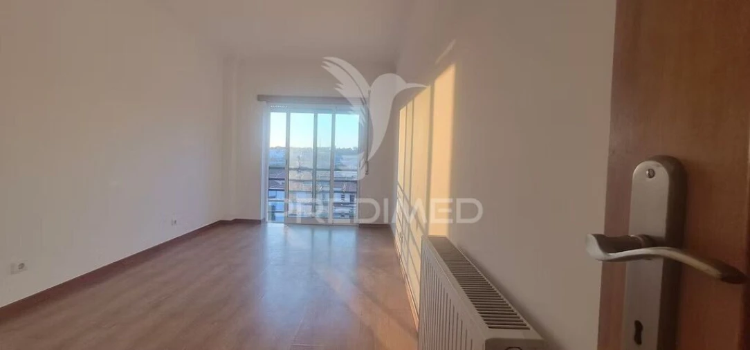 Apartamento T2 para Venda em Laranjeiro e Feijó Foto 6