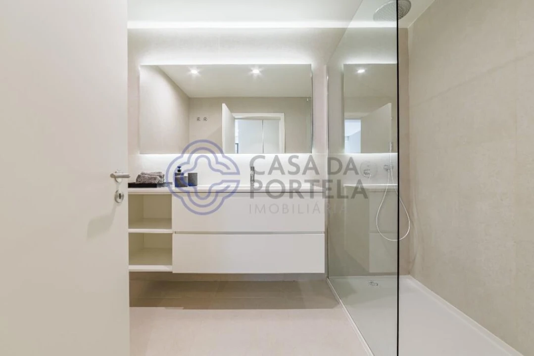 Apartamento T1 para Venda em Santa Marinha e São Pedro da Afurada Foto 25