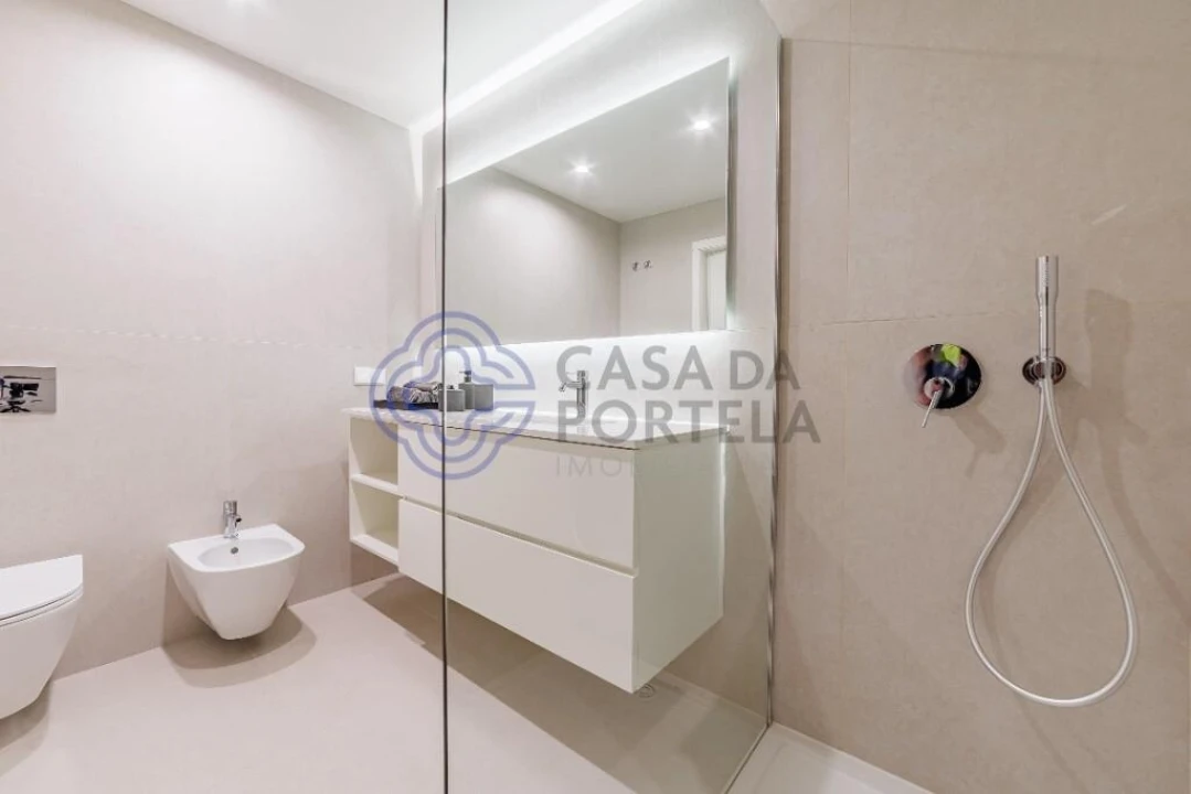 Apartamento T1 para Venda em Santa Marinha e São Pedro da Afurada Foto 26