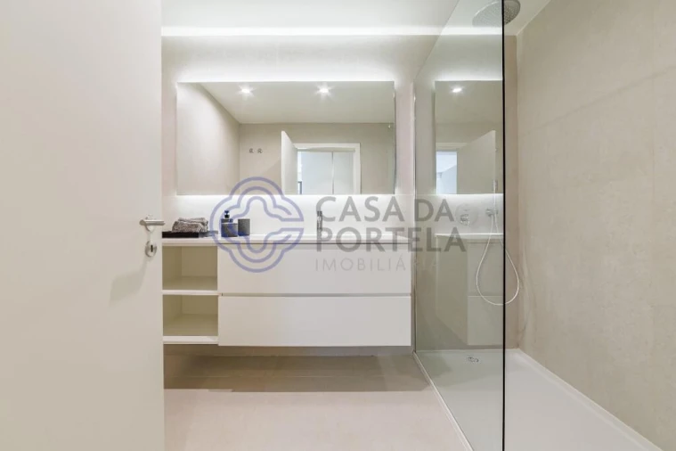 Apartamento T1 para Venda em Santa Marinha e São Pedro da Afurada Foto 25