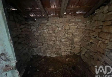 Moradia T1 para Venda em Chãos