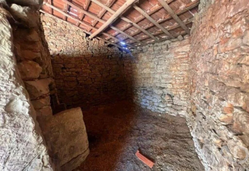 Moradia T1 para Venda em Chãos Foto 7