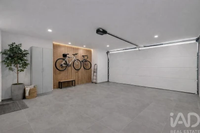 Moradia T2 para Venda em Nossa Senhora do Pópulo, Coto e São Gregório