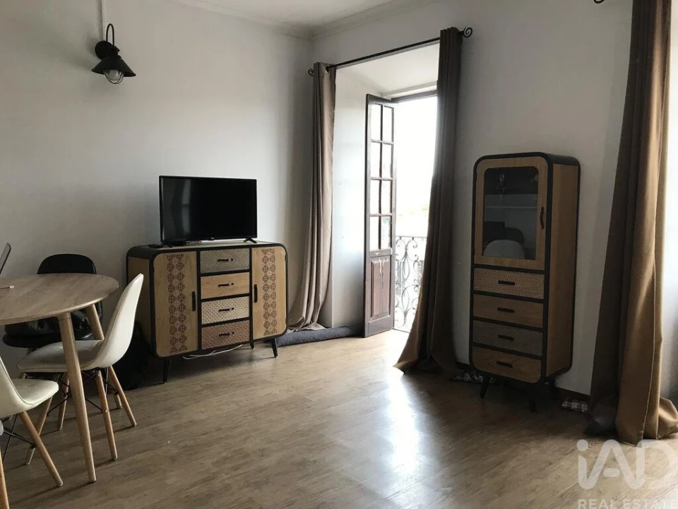 Apartamento T1 para Venda em São Martinho do Bispo e Ribeira de Frades Foto 2