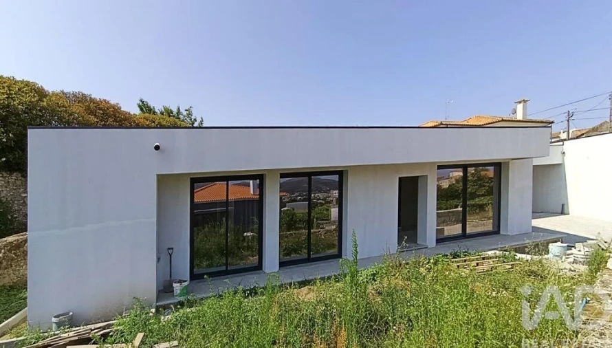 Moradia T2 para Venda em Ancora Foto 19