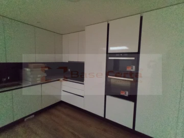 Moradia T4 para Venda em Corroios