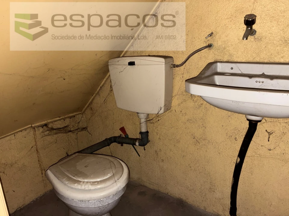 Moradia T2 para Venda em Silvares Foto 23