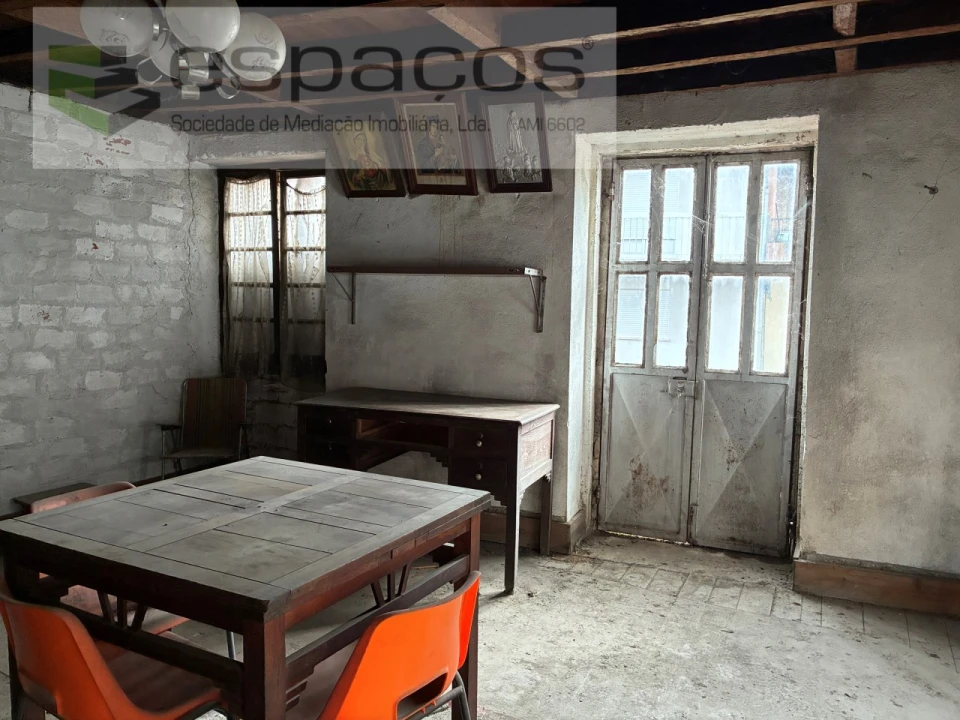 Moradia T2 para Venda em Silvares Foto 22