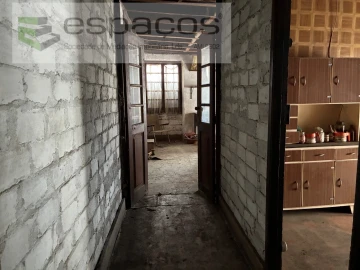 Moradia T2 para Venda em Silvares