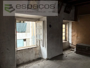 Moradia T2 para Venda em Silvares