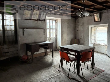 Moradia T2 para Venda em Silvares