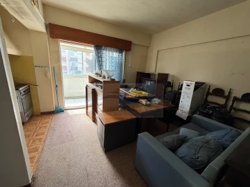 Apartamento T1 para Venda em Massamá e Monte Abraão