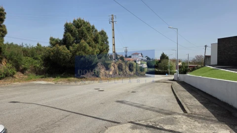 Terreno para Venda em Paços