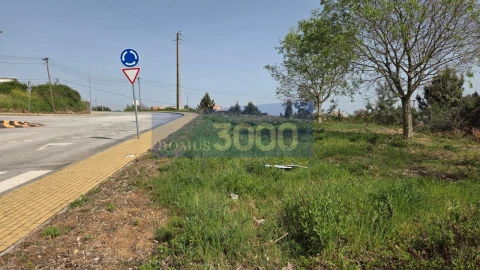 Terreno para Venda em Paços