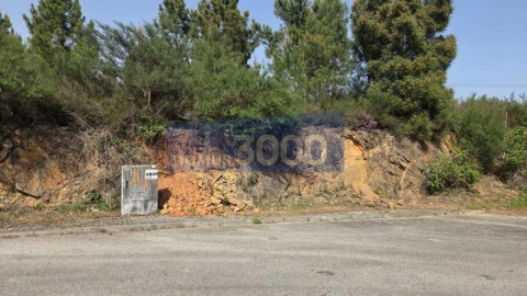 Terreno para Venda em Paços