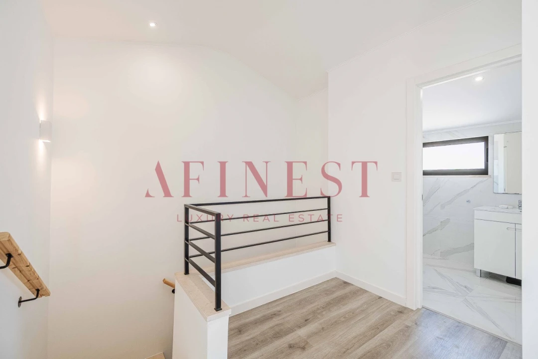 Apartamento T4 para Venda em Cascais e Estoril Foto 44