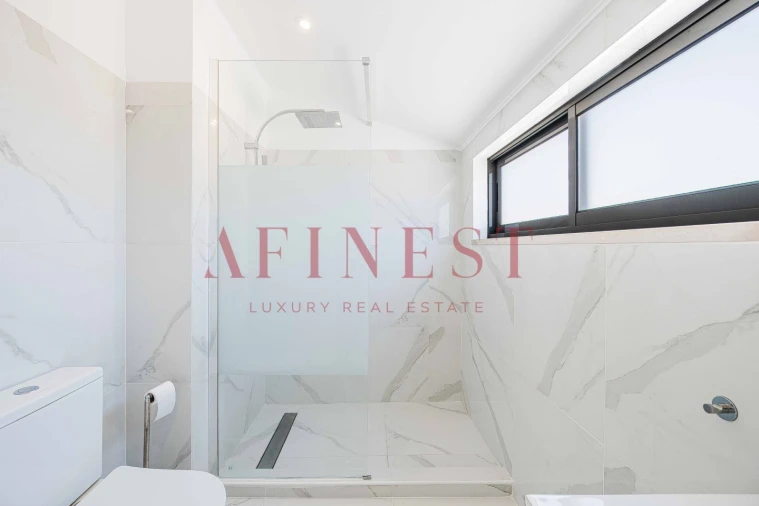 Apartamento T4 para Venda em Cascais e Estoril Foto 41