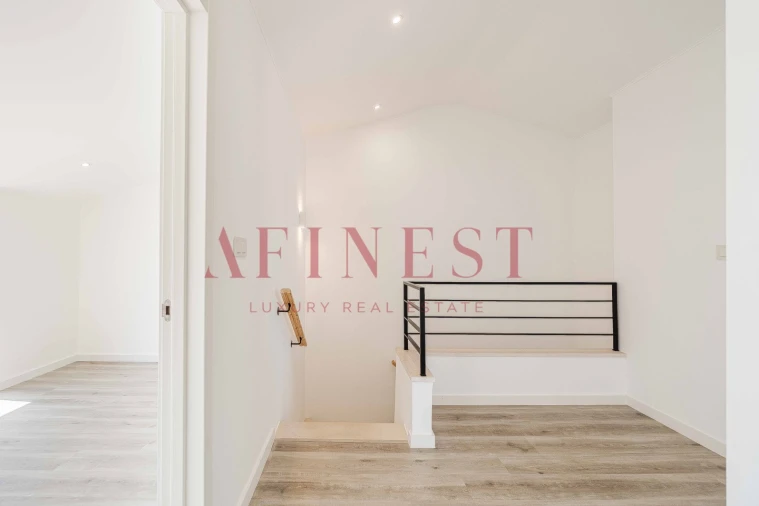 Apartamento T4 para Venda em Cascais e Estoril Foto 45