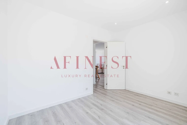 Apartamento T4 para Venda em Cascais e Estoril Foto 55