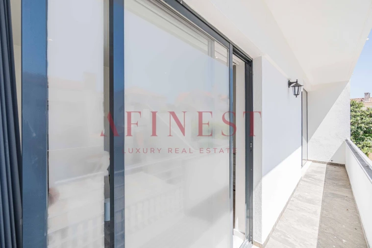 Apartamento T4 para Venda em Cascais e Estoril Foto 56