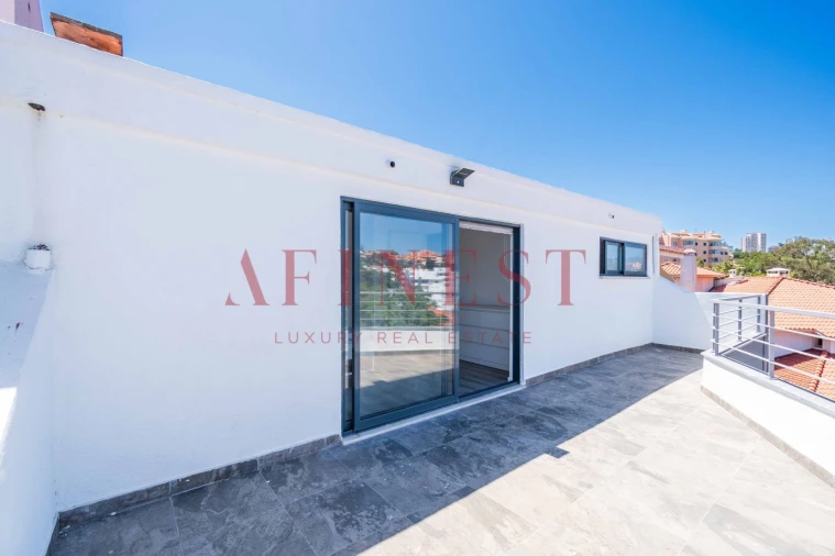 Apartamento T4 para Venda em Cascais e Estoril Foto 3