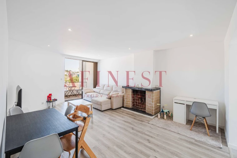 Apartamento T4 para Venda em Cascais e Estoril Foto 8