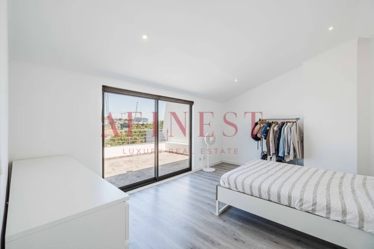 Apartamento T4 para Venda em Cascais e Estoril Foto 28