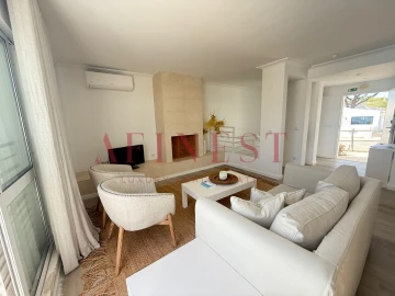 Moradia T2 para Arrendamento em Albufeira e Olhos de Água