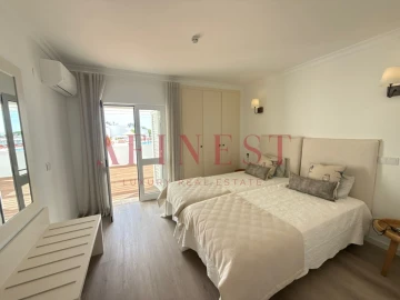 Moradia T2 para Arrendamento em Albufeira e Olhos de Água