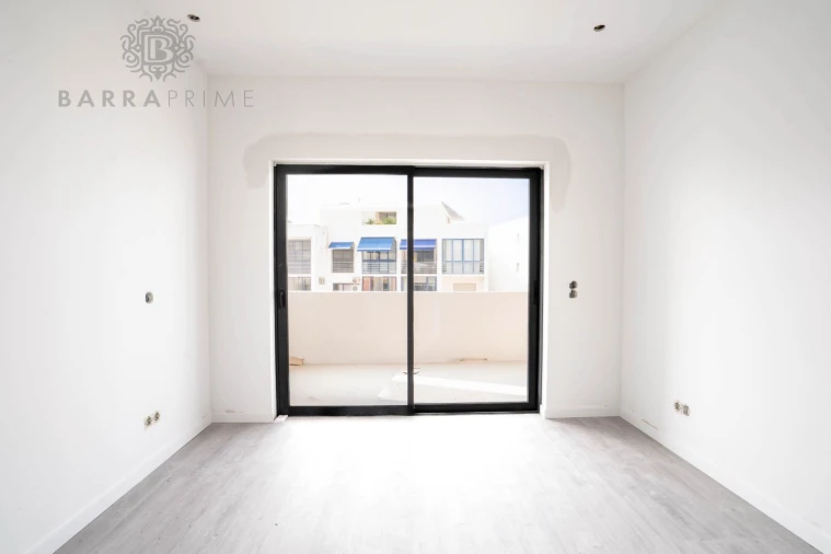 Apartamento T3 para Venda em Loule (São Sebastião) Foto 27