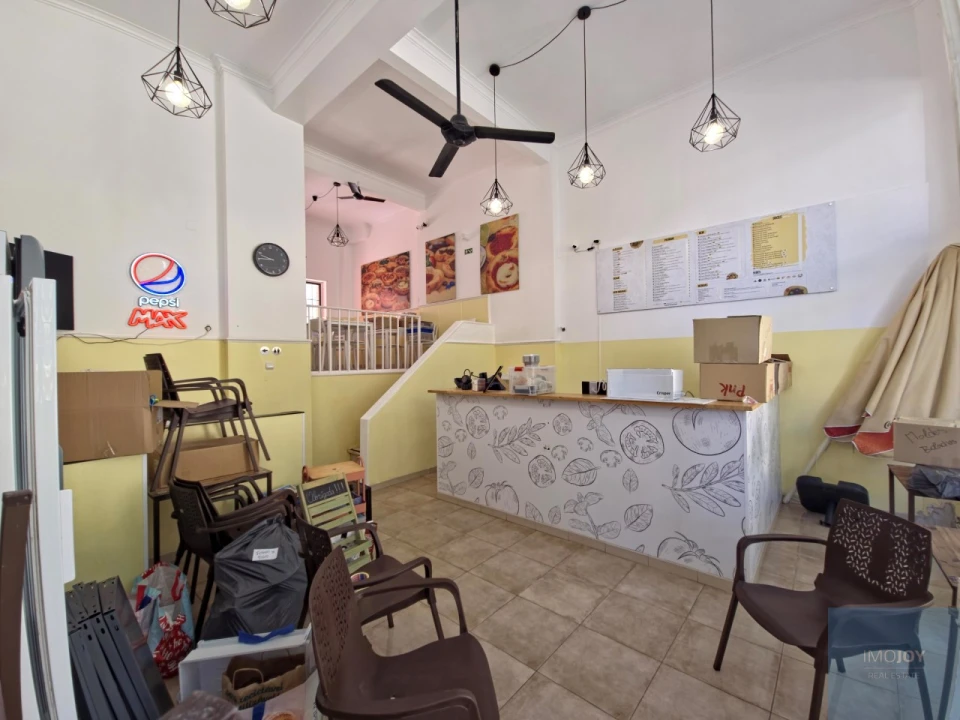 Loja para Venda em Oeiras e São Julião da Barra, Paço de Arcos e Caxias Foto 4