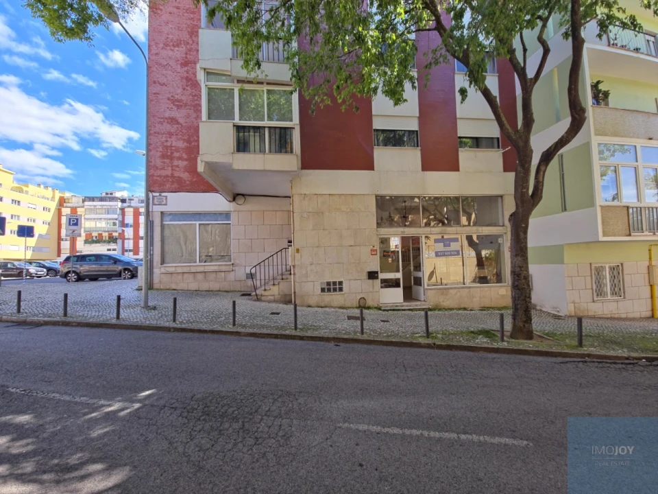 Loja para Venda em Oeiras e São Julião da Barra, Paço de Arcos e Caxias Foto 24