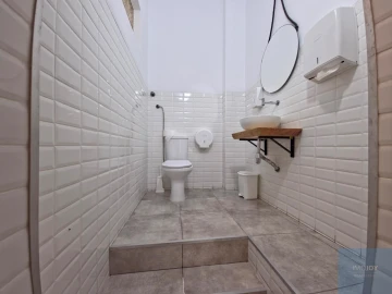 Loja para Venda em Oeiras e São Julião da Barra, Paço de Arcos e Caxias