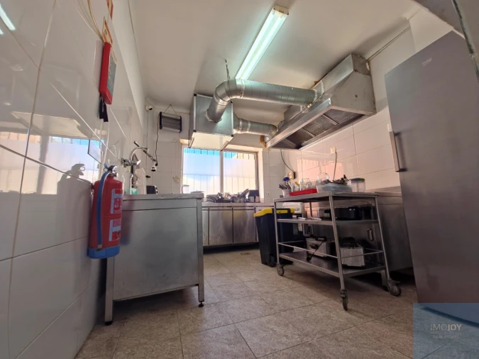 Loja para Venda em Oeiras e São Julião da Barra, Paço de Arcos e Caxias Foto 12