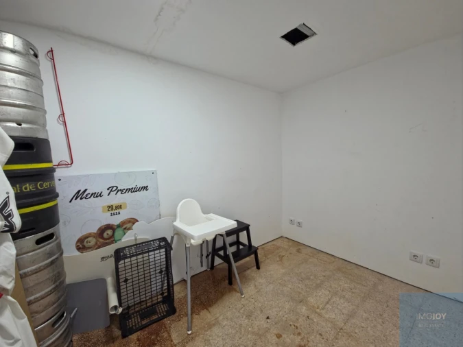 Loja para Venda em Oeiras e São Julião da Barra, Paço de Arcos e Caxias Foto 22