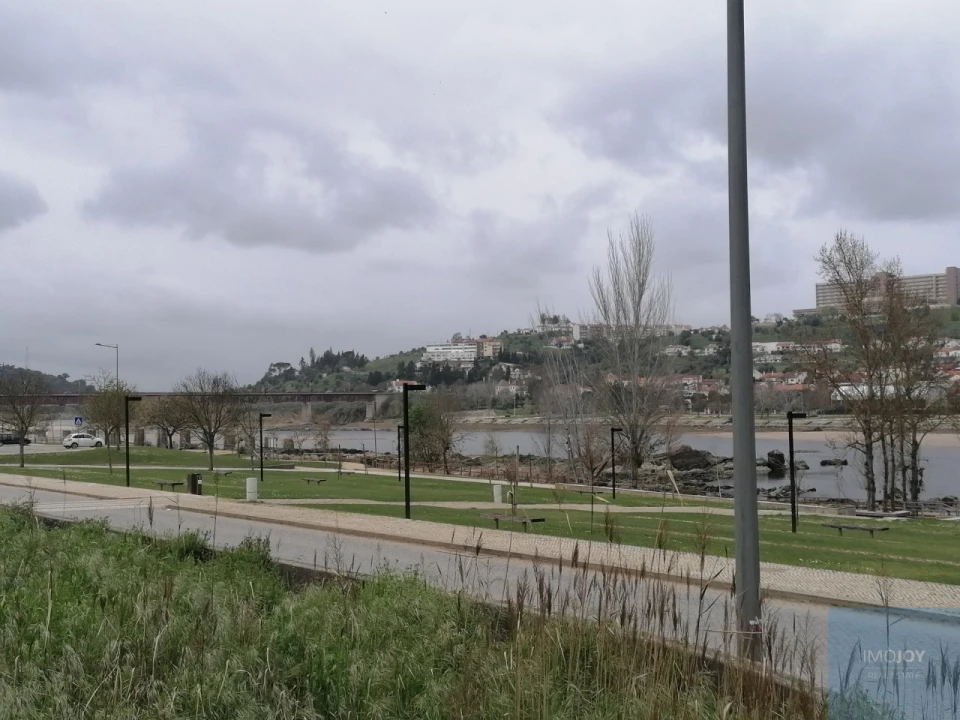 Prédio para Venda em São Miguel do Rio Torto e Rossio Ao Sul do Tejo Foto 17