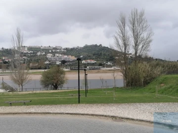 Prédio para Venda em São Miguel do Rio Torto e Rossio Ao Sul do Tejo