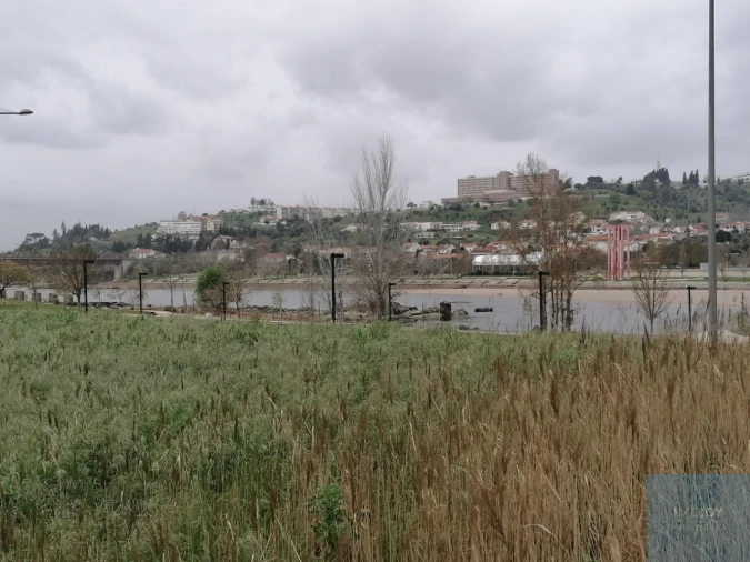 Prédio para Venda em São Miguel do Rio Torto e Rossio Ao Sul do Tejo
