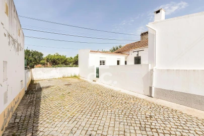Moradia T2 para Venda em Malagueira e Horta das Figueiras