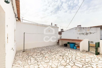Moradia T2 para Venda em Malagueira e Horta das Figueiras