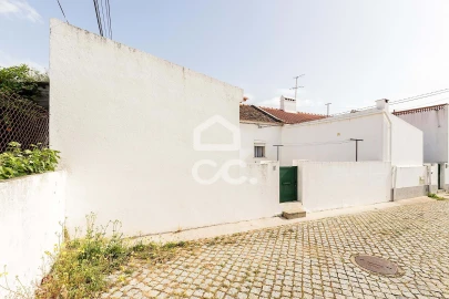 Moradia T2 para Venda em Malagueira e Horta das Figueiras