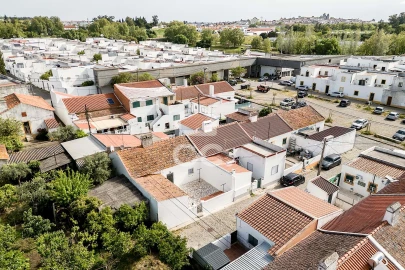 Moradia T2 para Venda em Malagueira e Horta das Figueiras