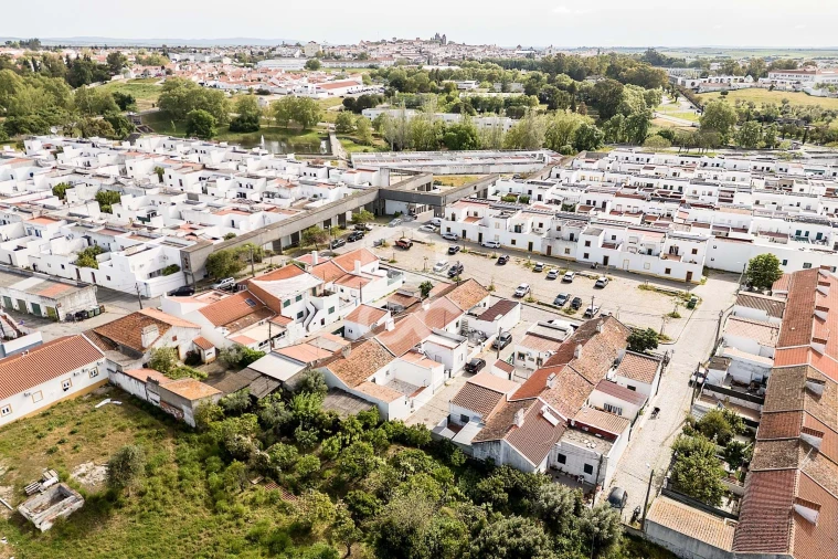 Moradia T2 para Venda em Malagueira e Horta das Figueiras Foto 23