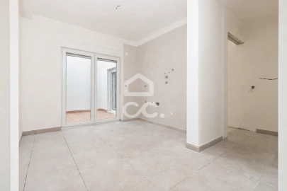 Apartamento T2 para Venda em Bacelo e Senhora da Saúde