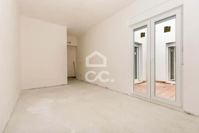 Apartamento T2 para Venda em Bacelo e Senhora da Saúde