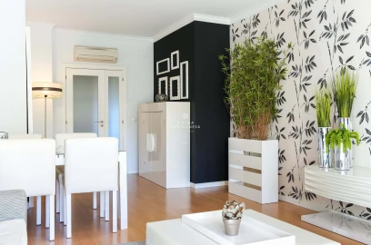 Apartamento T2 para Arrendamento em Quarteira