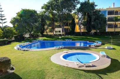 Apartamento T2 para Arrendamento em Quarteira