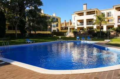 Apartamento T2 para Arrendamento em Quarteira