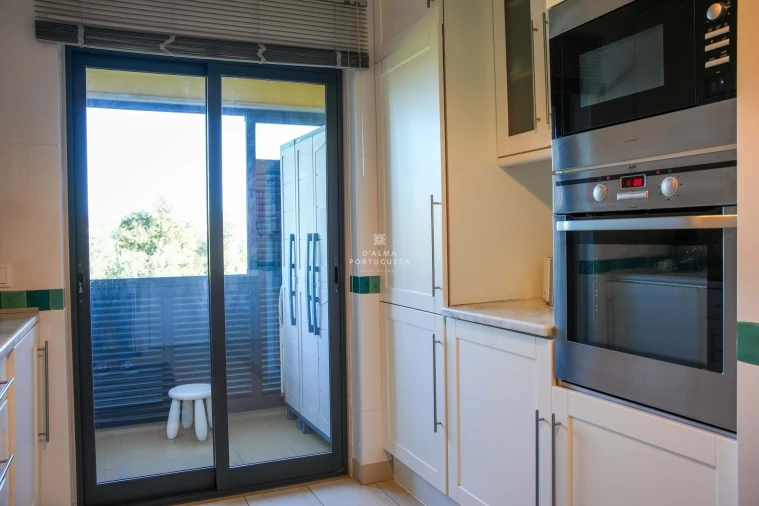 Apartamento T2 para Arrendamento em Quarteira Foto 11